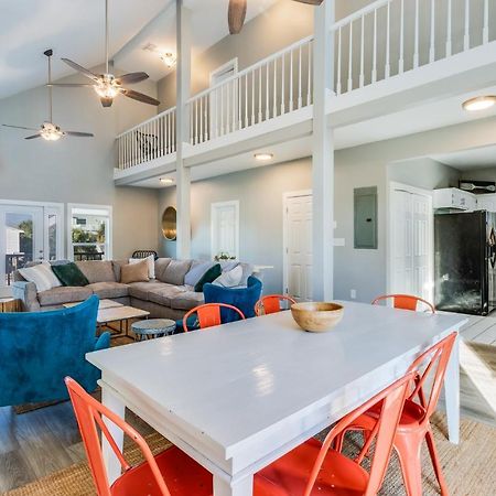 Modern, 3 Bedroom Private House Within Walking Distance To The Beach! 굴프 쇼어스 외부 사진